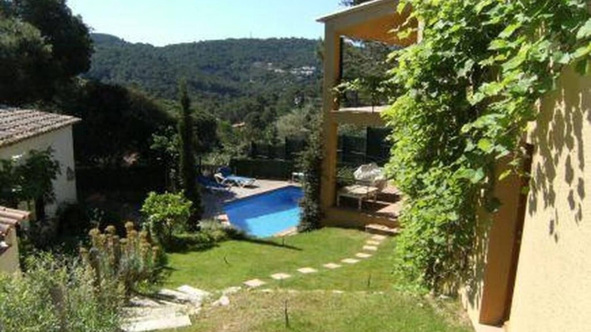 Icmeler Villa | Marmaristde Huzurlu ve Güvenli bir tatil geçirmek için lüks villa
