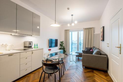 Wola Apartment | Marmo Apartments