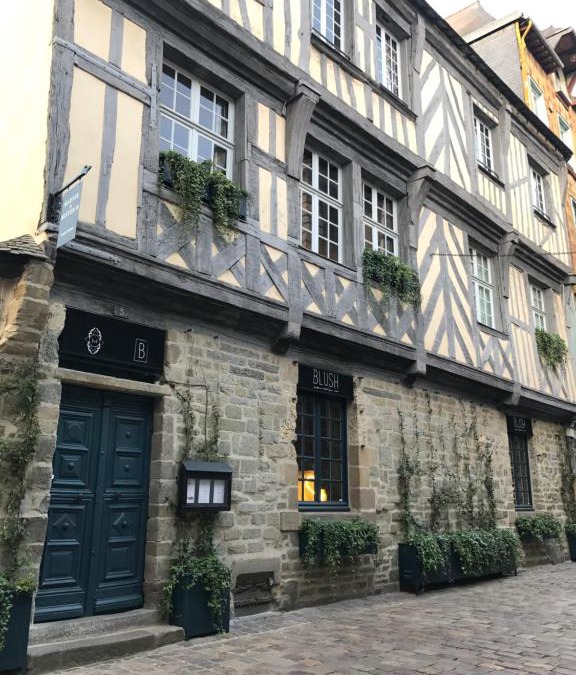 Centre Bed & Breakfast | Marnie et Mister H