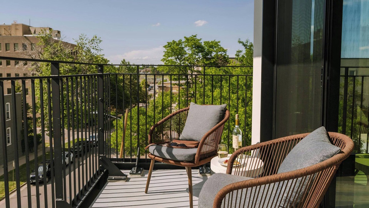 Jefferson Park Apartment | Marriott Bonvoy Sonder Bryant Apartments LoHi