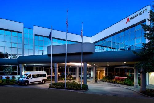 Melville Hotel | Marriott Melville Long Island