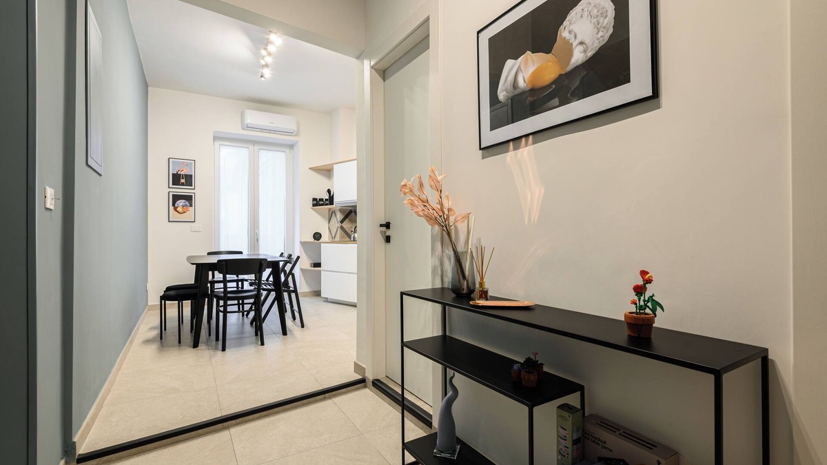 Vasto Apartment | Marsala Apartment at Central Station