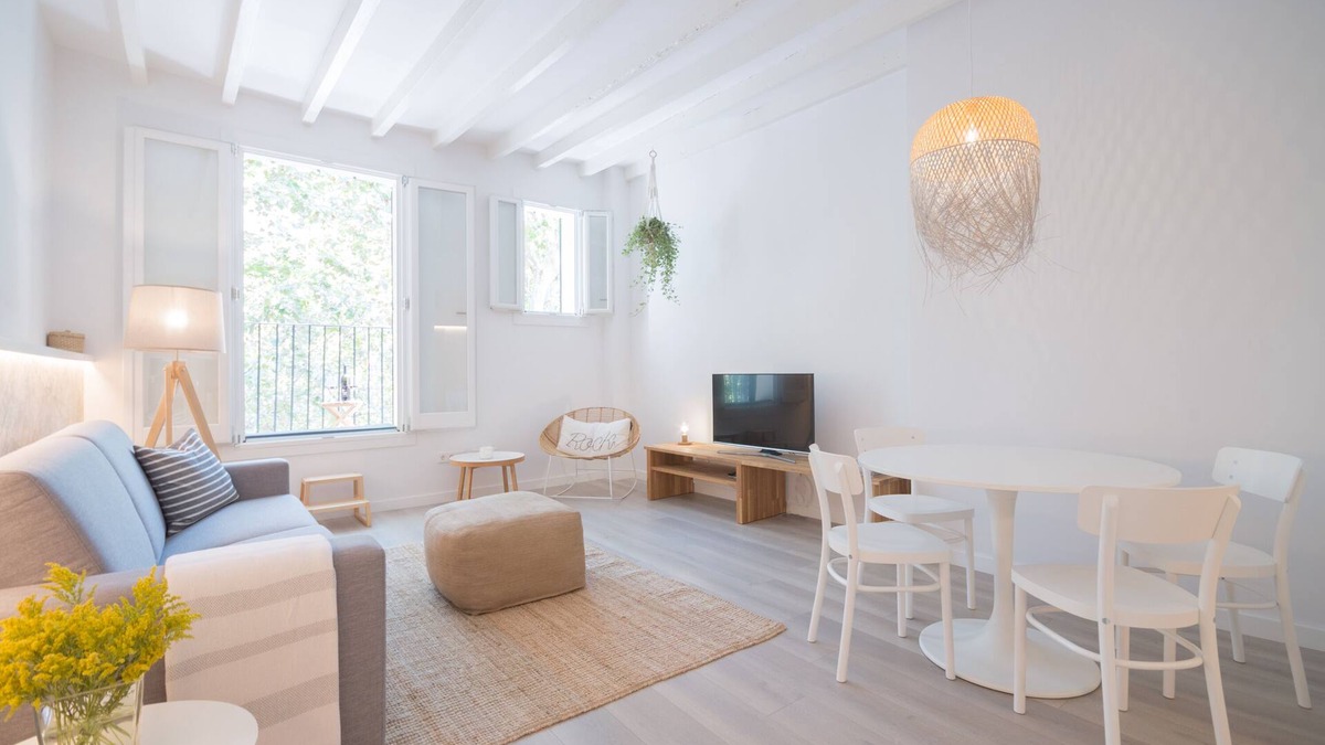 La Llotja-Born Apartment | Marsuites 3 - Palace and Cathedral View (Third floor)