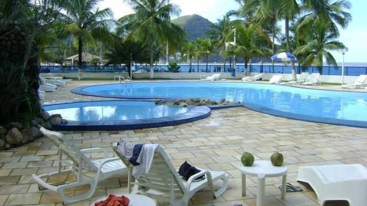 Prainha Apartment | MARTIM DE SÁ- FOOT IN THE SAND, AIR CONDITIONING