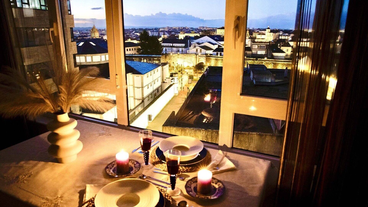 Lugo Apartment | Martina & Muralla