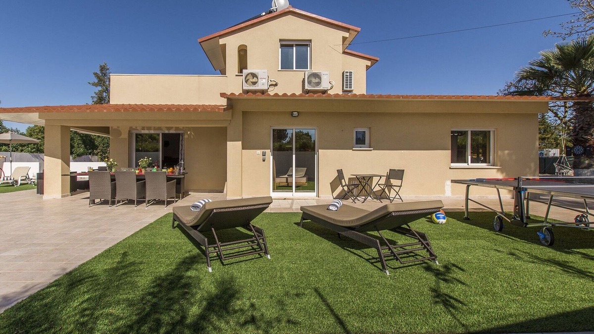Estombar Villa | Marvellous Carvoeiro Villa | Quinta da.