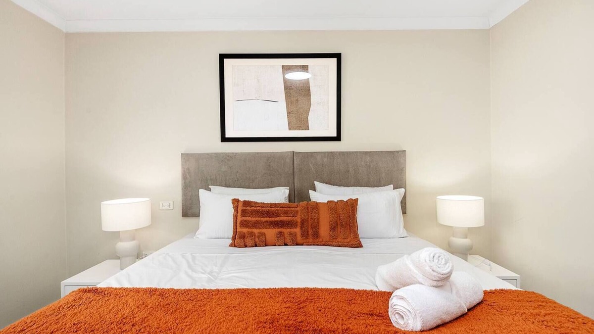 Perth Central Business District Apartment | Marvellous Mounts Bay 2BR Apt