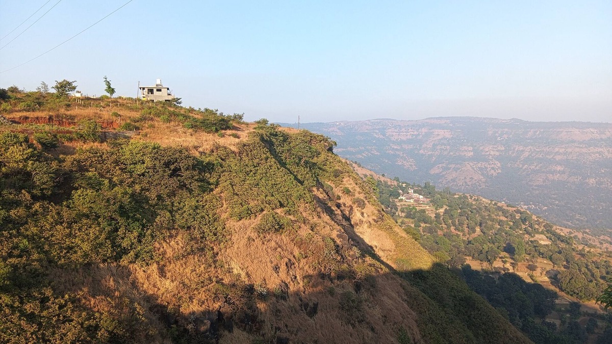 Mahabaleshwar Villa | Marvelous 3-bedroom villa in Mahabaleshwar with stunning views