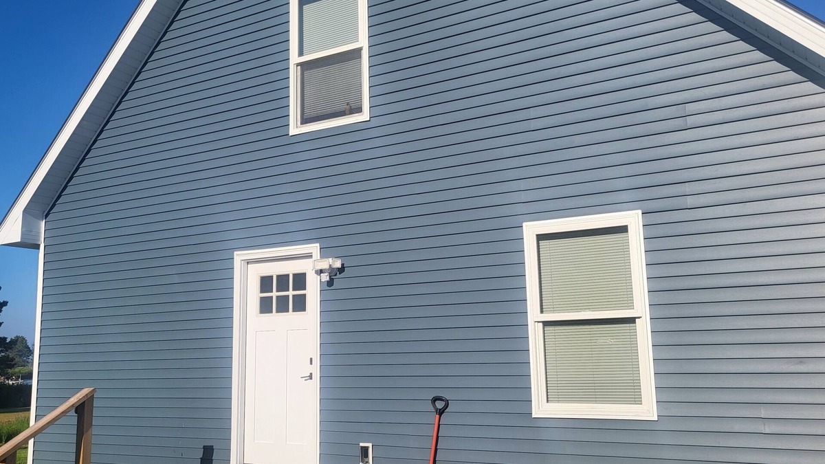 Barbeau Cottage | Marvelous 3-bedroom cottage with AC in Barbeau