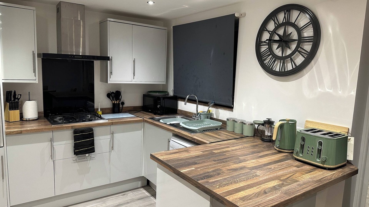 Doncaster House | Marvelous 3-bedroom house with WiFi in Doncaster