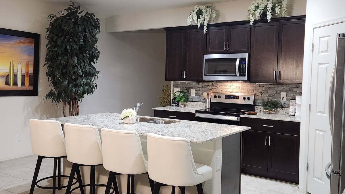 Maricopa House | Marvelous 4-bedroom house with AC in Maricopa