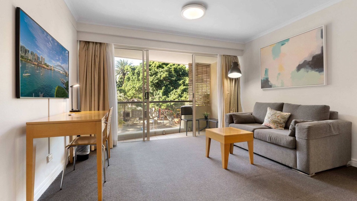 Manly Apartment | Marvelous Manly Summ