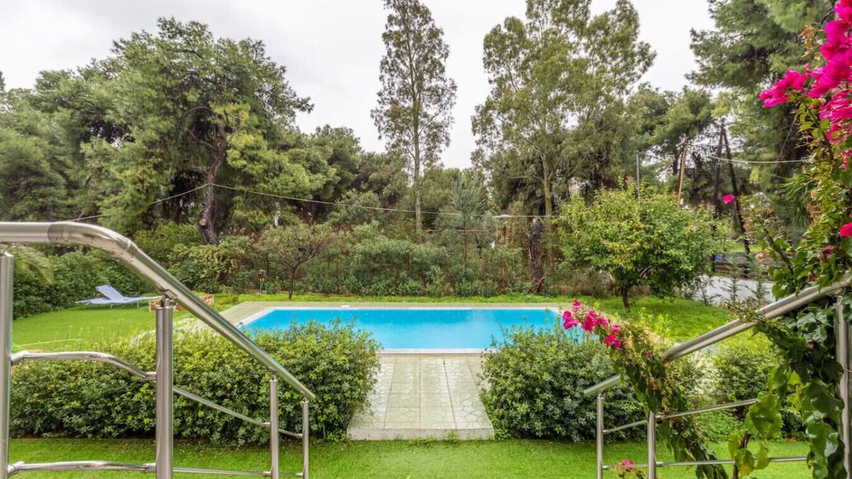 Isthmia House | Marvelous, Secluded Villa, Kavos
