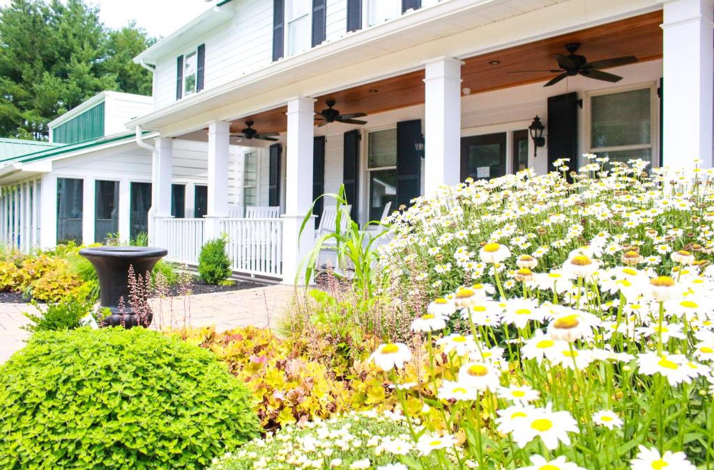 Clarksville Hotel | Mary's Land Farm