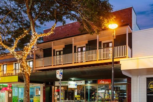 Gympie House | Mary's Manor - Luxurious & Stylish 3 Bedroom House - Pets Allowed!