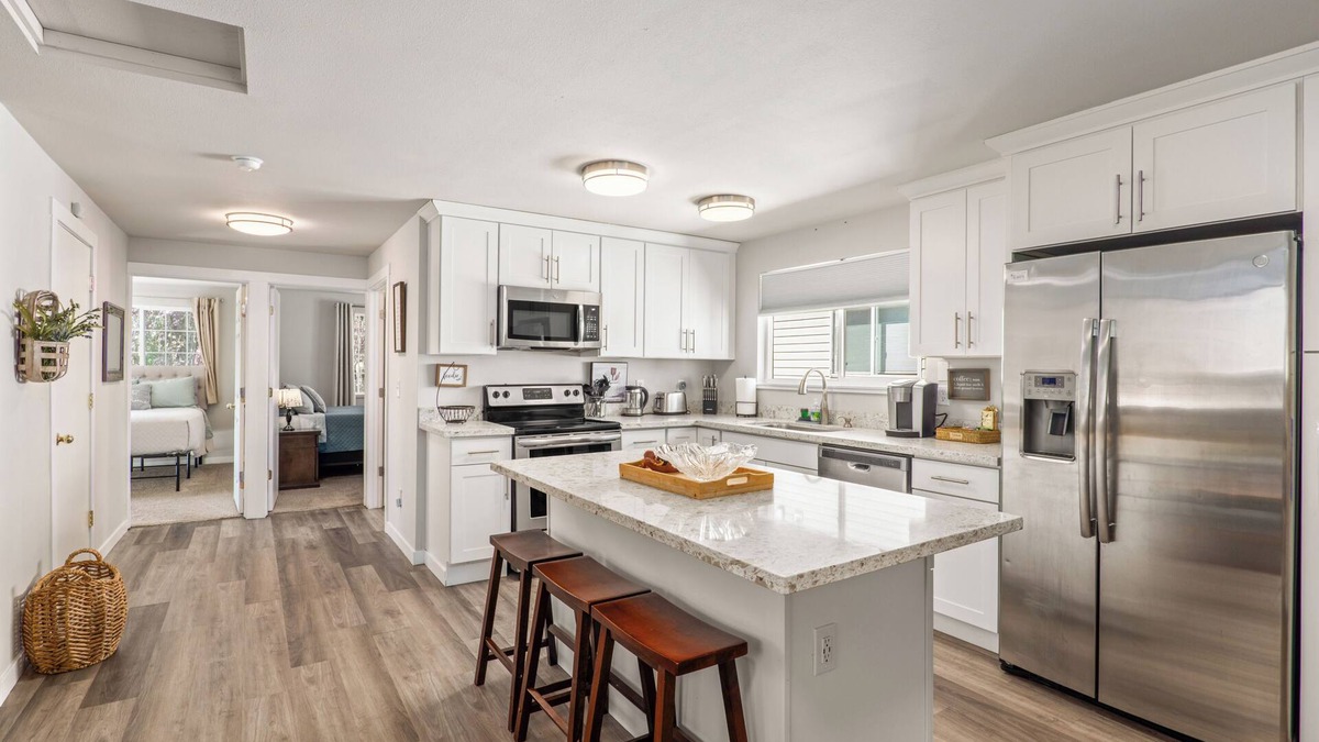 Snohomish Apartment | Mary's Villa- Beautiful, Sparking clean, Quiet!