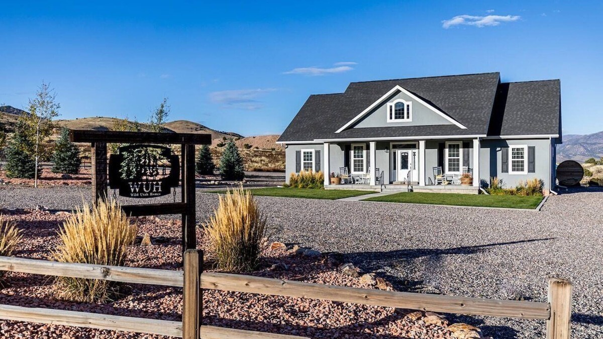 Marysvale House | Marysvale Adventure Retreat