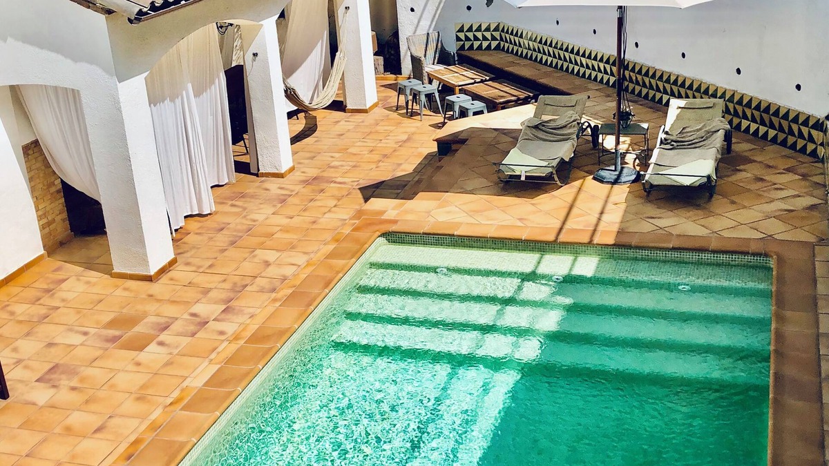Sant Cugat del Valles Apartment | "Mas Blanc": to visit Barcelona in a different way. Your mediterranean refuge with garden and swimming-pool near city centre and the best beaches.