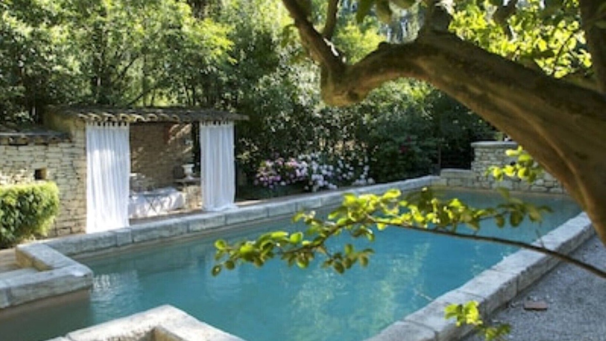 St.-Remy-de-Provence House | Mas Dagan, vacation apartments in Saint Remy to dream away on a romantic estate
