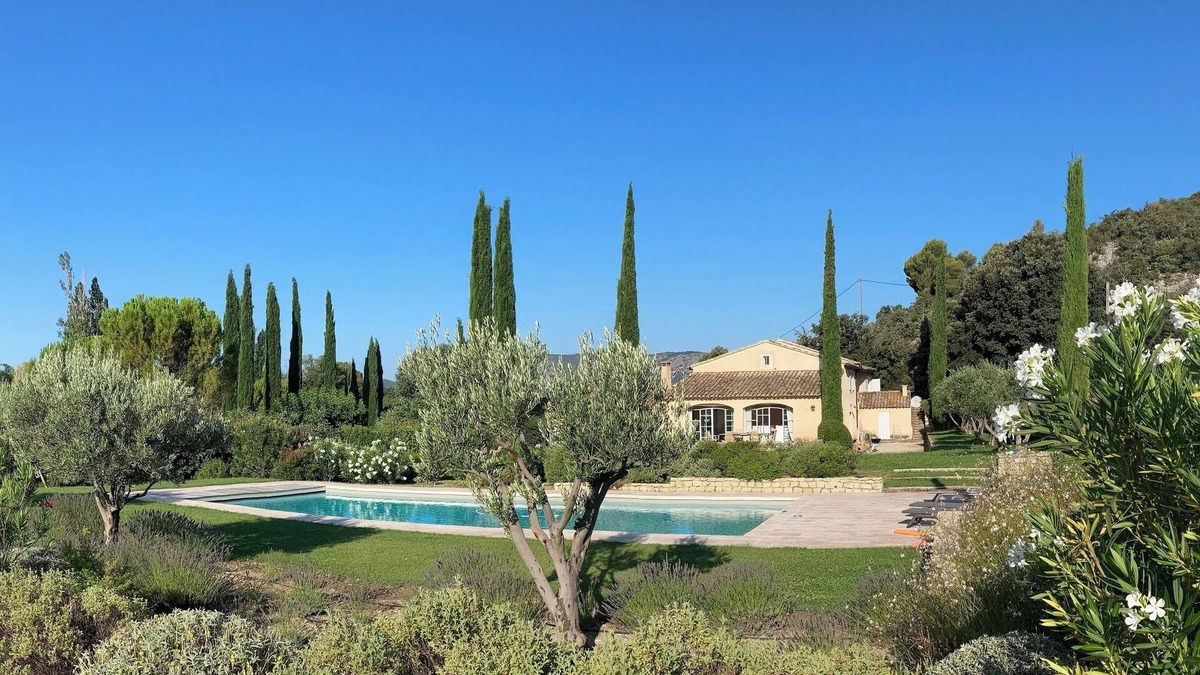 Malaucene Other | Mas de charme in Provence with swimming pool & tennis - sleeps 10
