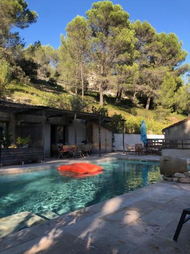 Les Baux-de-Provence Bed & Breakfast | MAS DE LA FADETO
