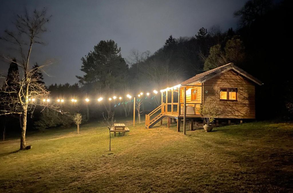Charmes-sur-l'Herbasse Ski Chalet | Mas des Poutres - Tiny house