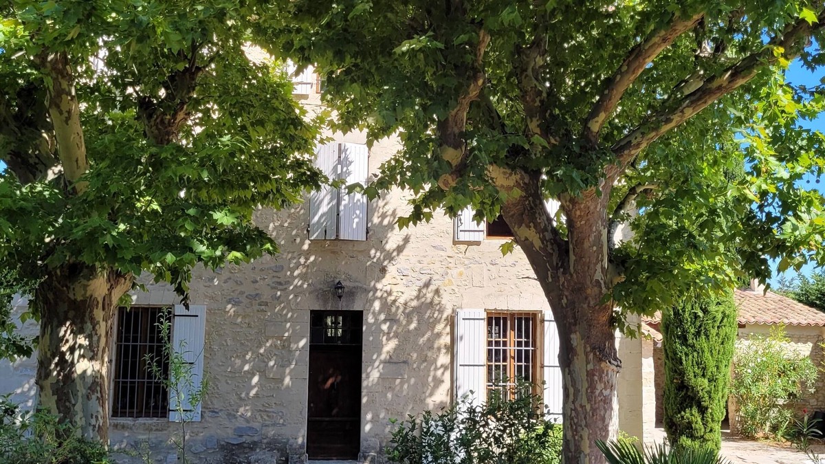 Saze Other | Mas du 17e Siècle à 10 Minutes D'avignon, Grand Jardin Méditerrannéen