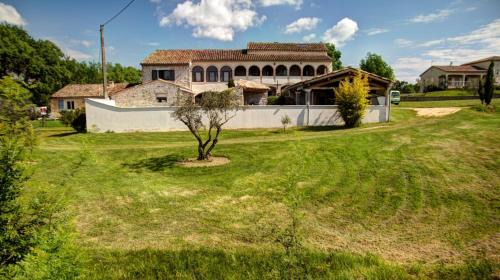 Saint-Victor-de-Malcap House | Mas en Pierre "entre Gard et Ardèche" avec jardin