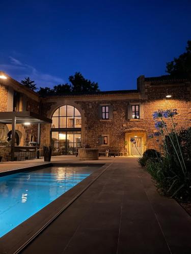 Istres House | Mas Escala Suites & Spa