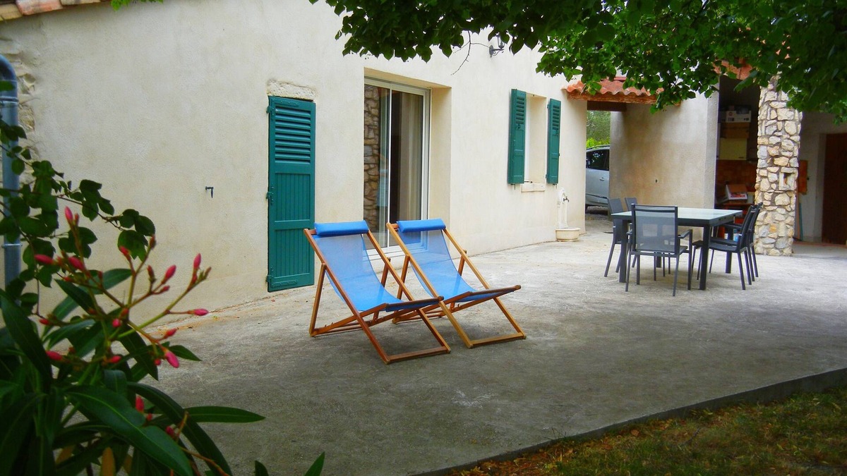 Sauzet House | Mas in Drôme Provençale, 6 bd, 4 bedrooms, private pool