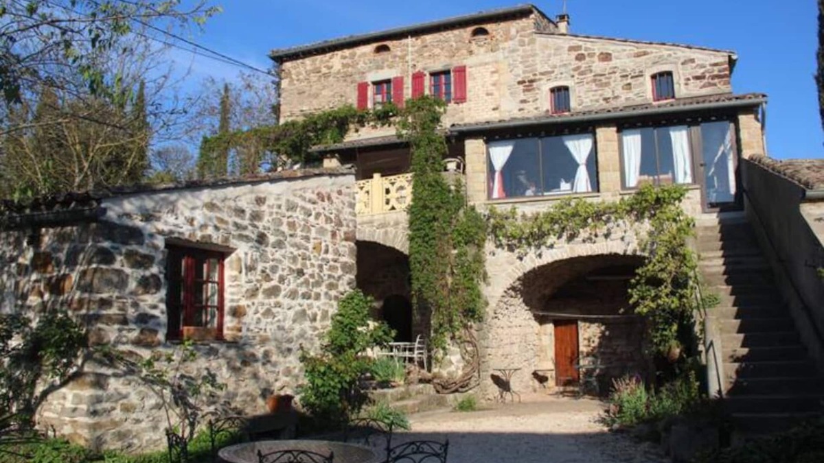 Banne House | Mas l'Esquirou - Authentic Ardèche mas with swimming pool, wooded garden