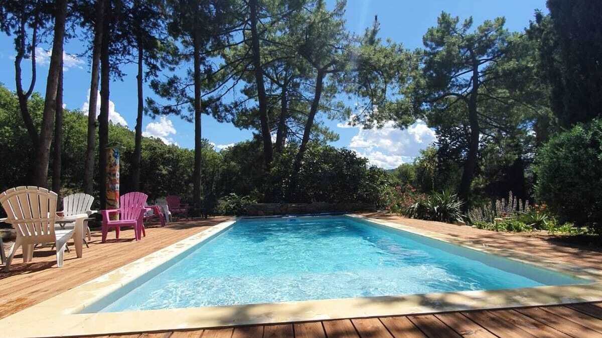Saint-Paul-Trois-Chateaux Bed & Breakfast | Mas Les Echelettes