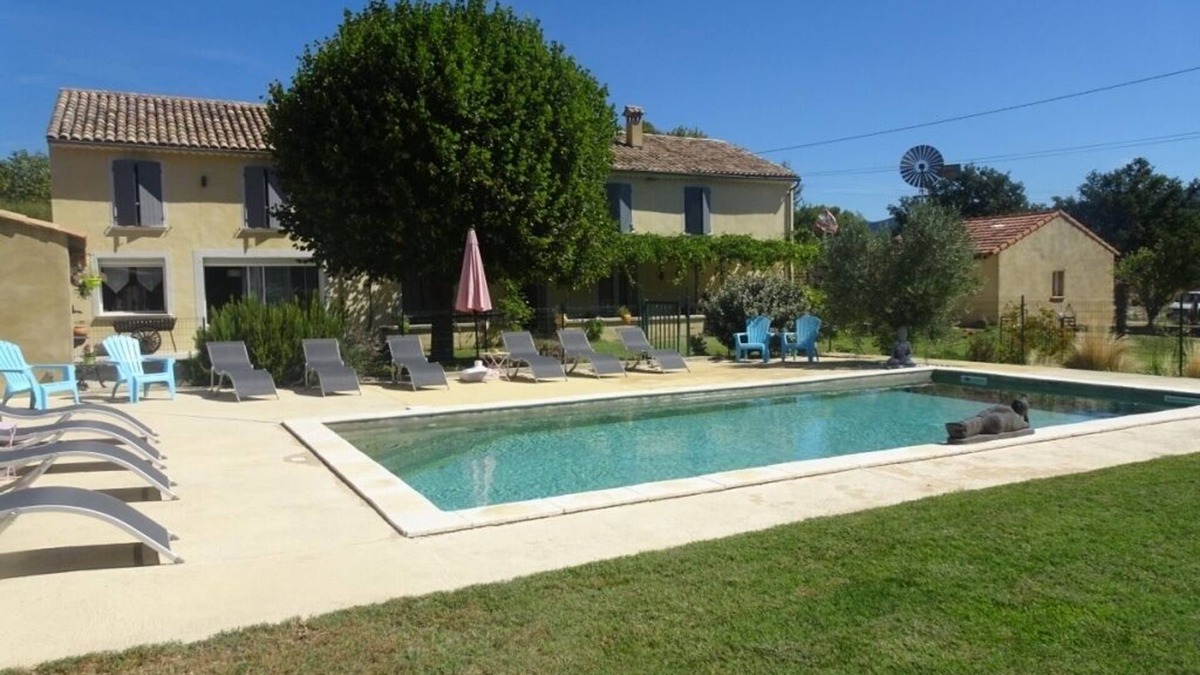 Puymeras Other | Mas Provençal with view on the Giant of Provence