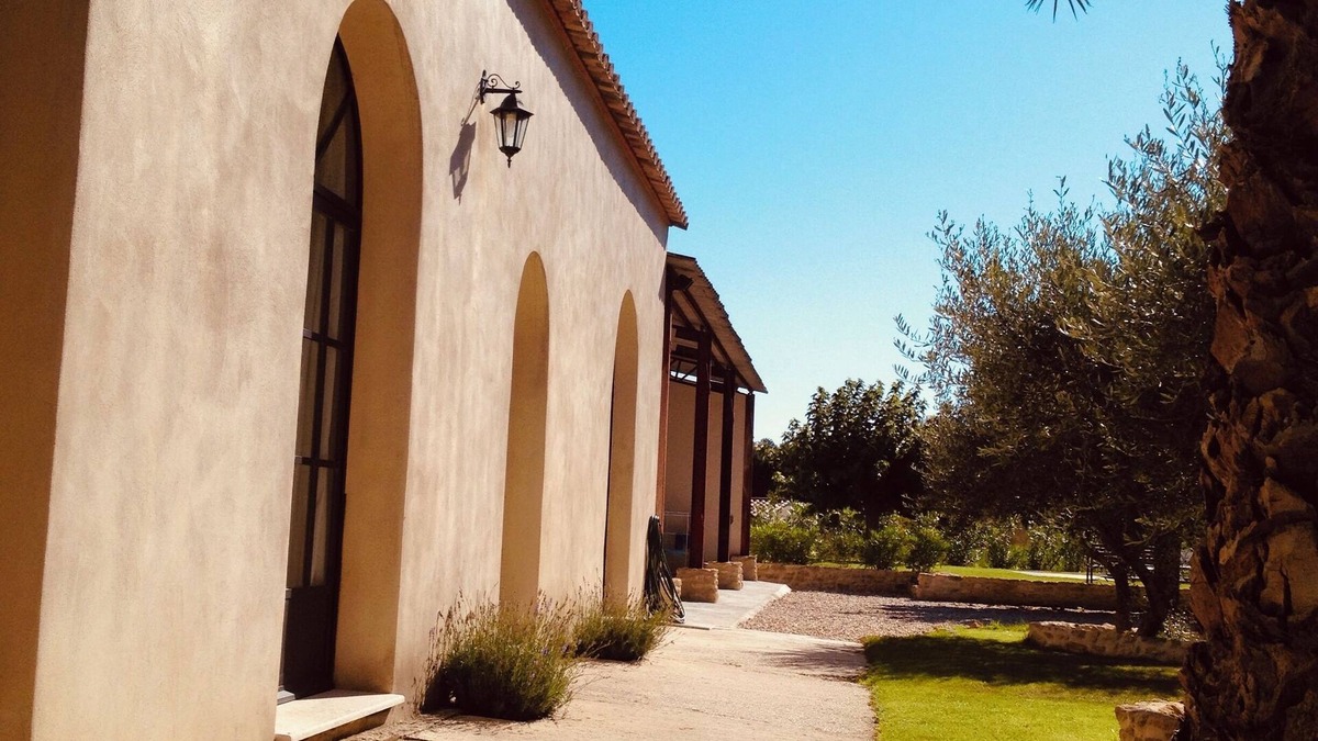 Villevieille Villa | Mas renovated with 6 bedrooms and 4 bathrooms and a heated swimming pool