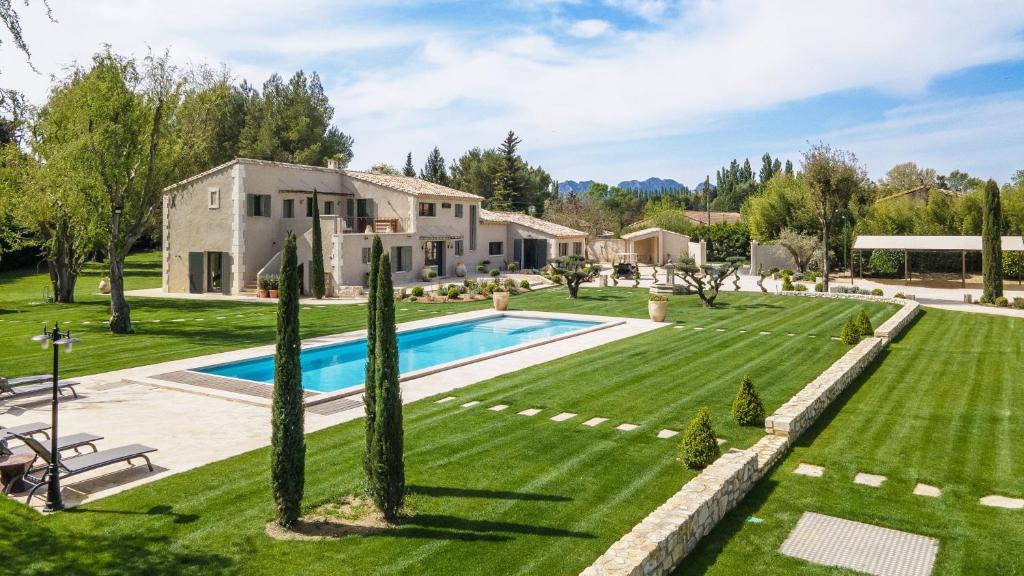 Eygalieres Bed & Breakfast | Mas Sourso