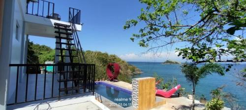 Sual House | Masamirey Hilltop Cottage with Mini Pool and Beach Access newly built March 2025