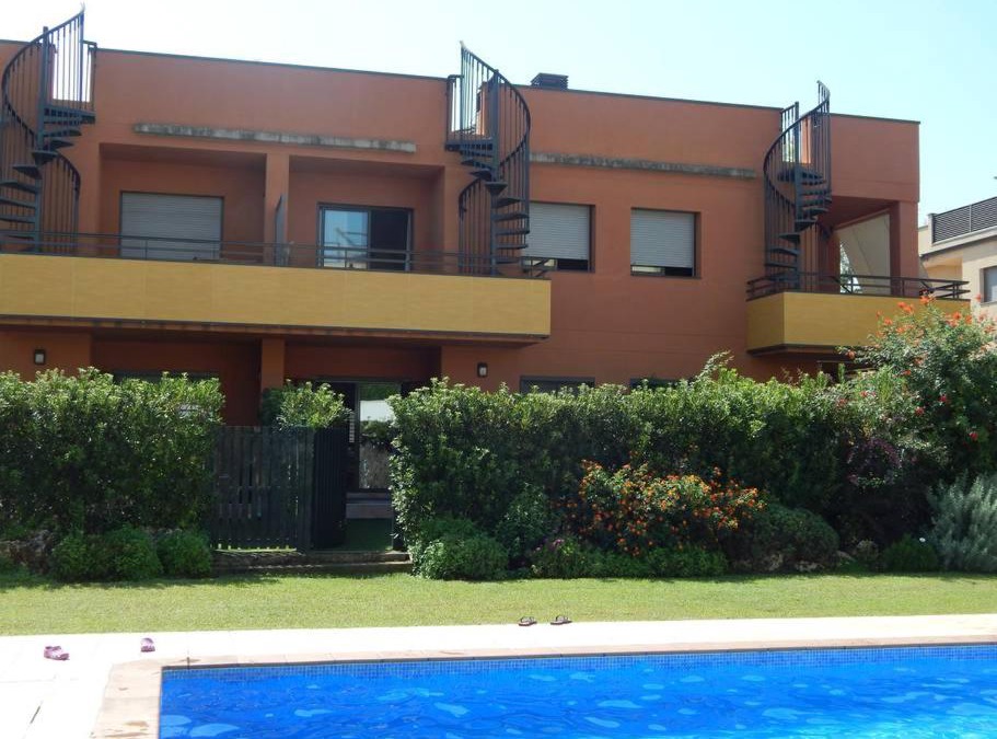 Comarruga Apartment | Masia Blanca - Coma-ruga