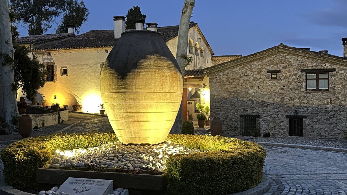 Bigues I Riells Bed & Breakfast | Masia Can Viver - Olive oil tourism B&B
