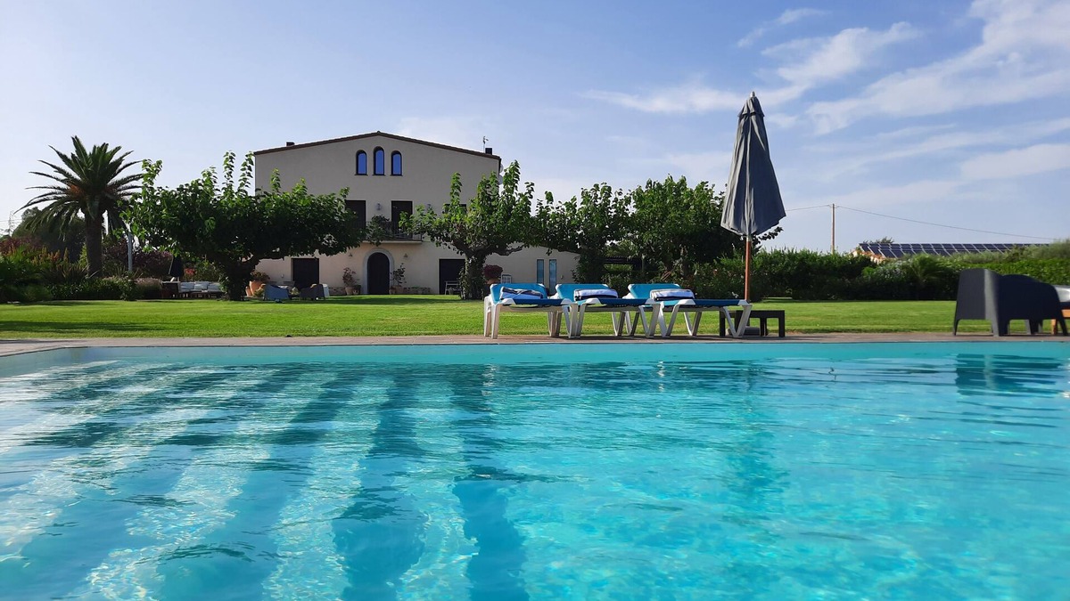 Montbrio del Camp House | Masia Montbello - Luxury, Pool, only 10 minutes from beaches | Very sustainable!