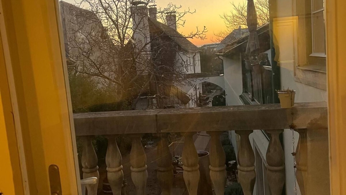 Gumpoldskirchen Apartment | Masionette apartment in wine region 30 min south of Vienna