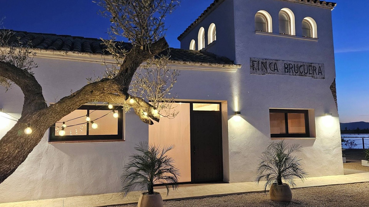 Deltebre Villa | MASOS BRUGUERA - FINCA LLAMBRICH