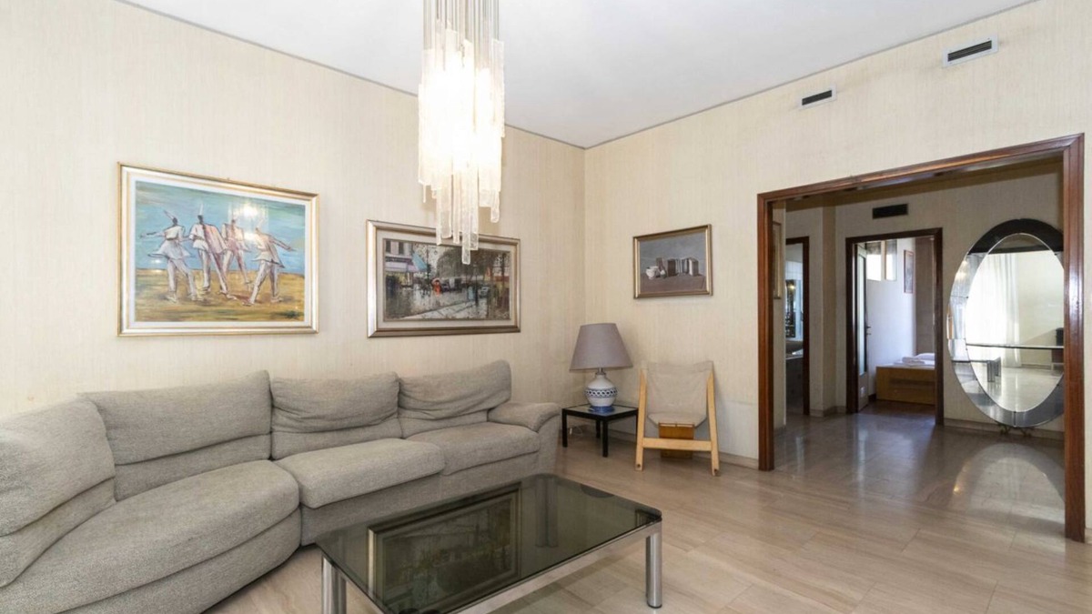 Parella Apartment | Massawa Vintage & Roomy Apt x5 Free Parking