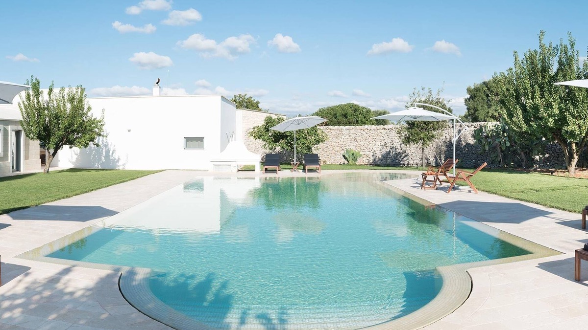 Ceglie Messapica Cottage | Masseria Il Mandorlo Fiorito x 8 The Most Beautiful in Itria Valley Private Pool.