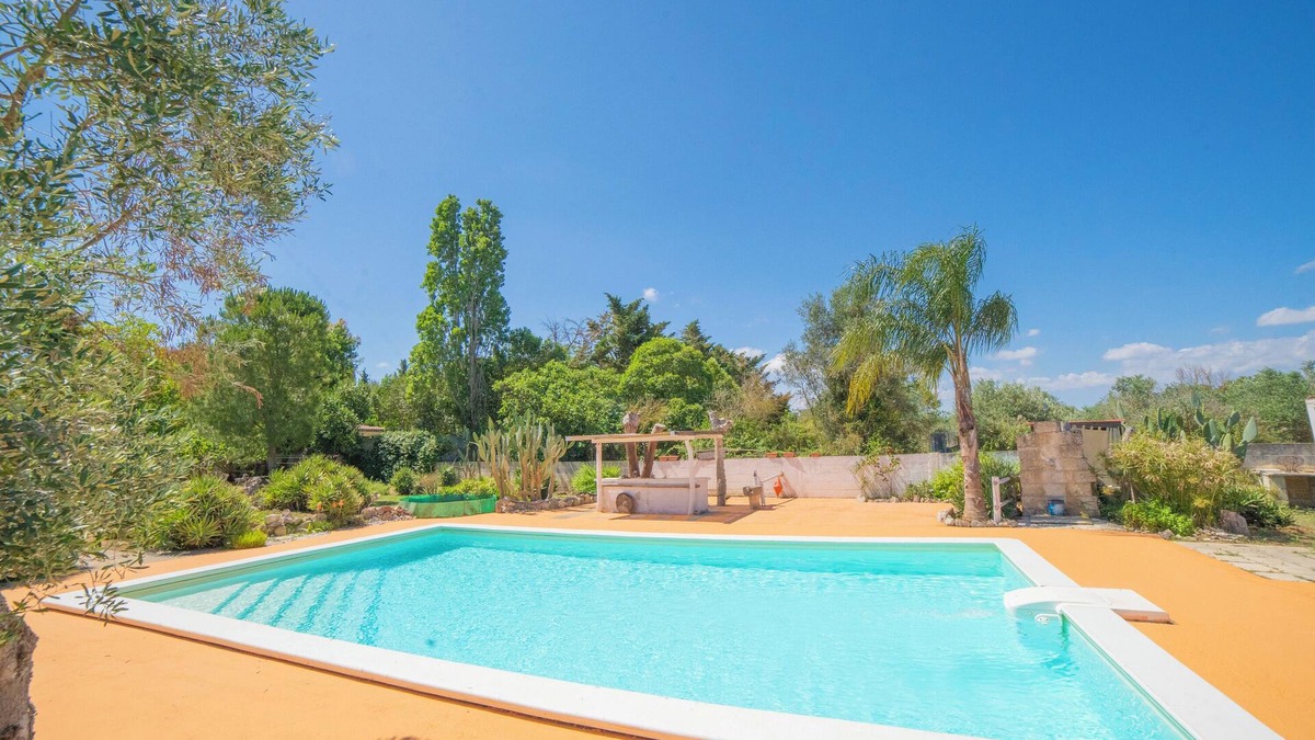 San Donato di Lecce Villa | Masseria Le Palmentelle Pool And Garden, San Donato di Lecce, Italy