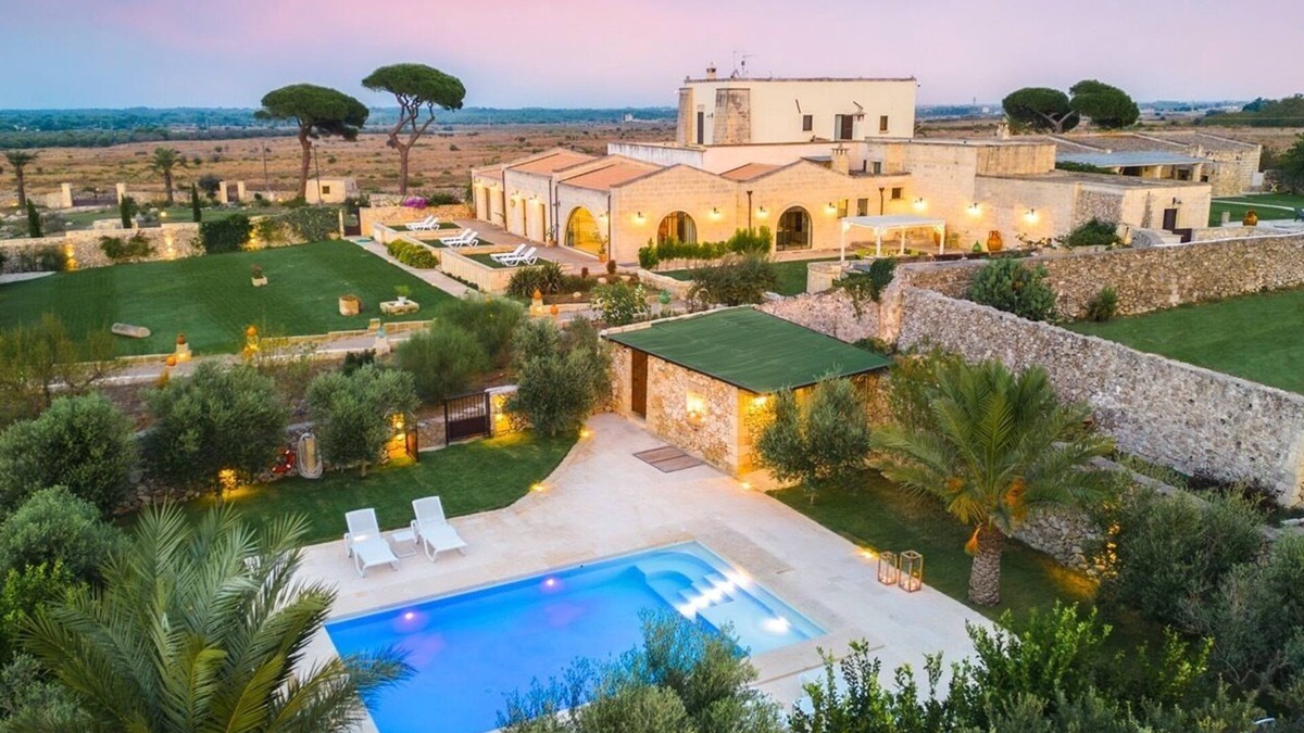 Castromediano Villa | Masseria Specchia - Four Bedroom Villa, Sleeps 8