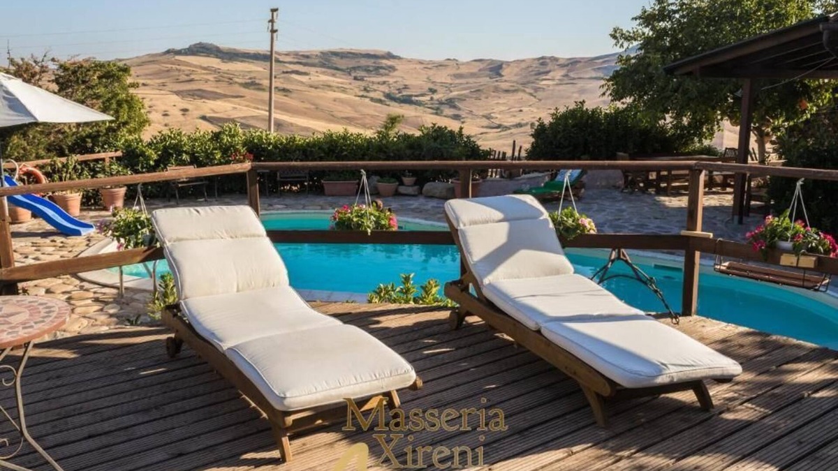 Castellana Sicula House | Masseria Xireni