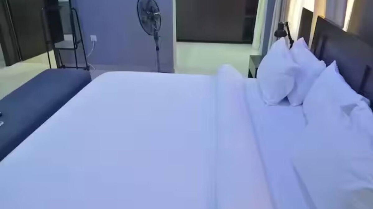 Lagos Cabin | Master 1bdrm Suite in a Mansion 24hrs Power & Wifi