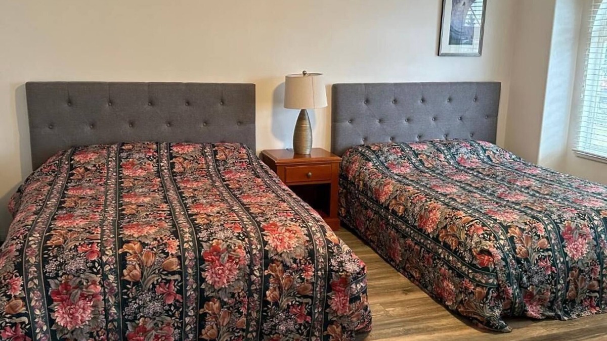 Burnaby House | Master Bedroom Located in Burnaby (Metrotown Area)
