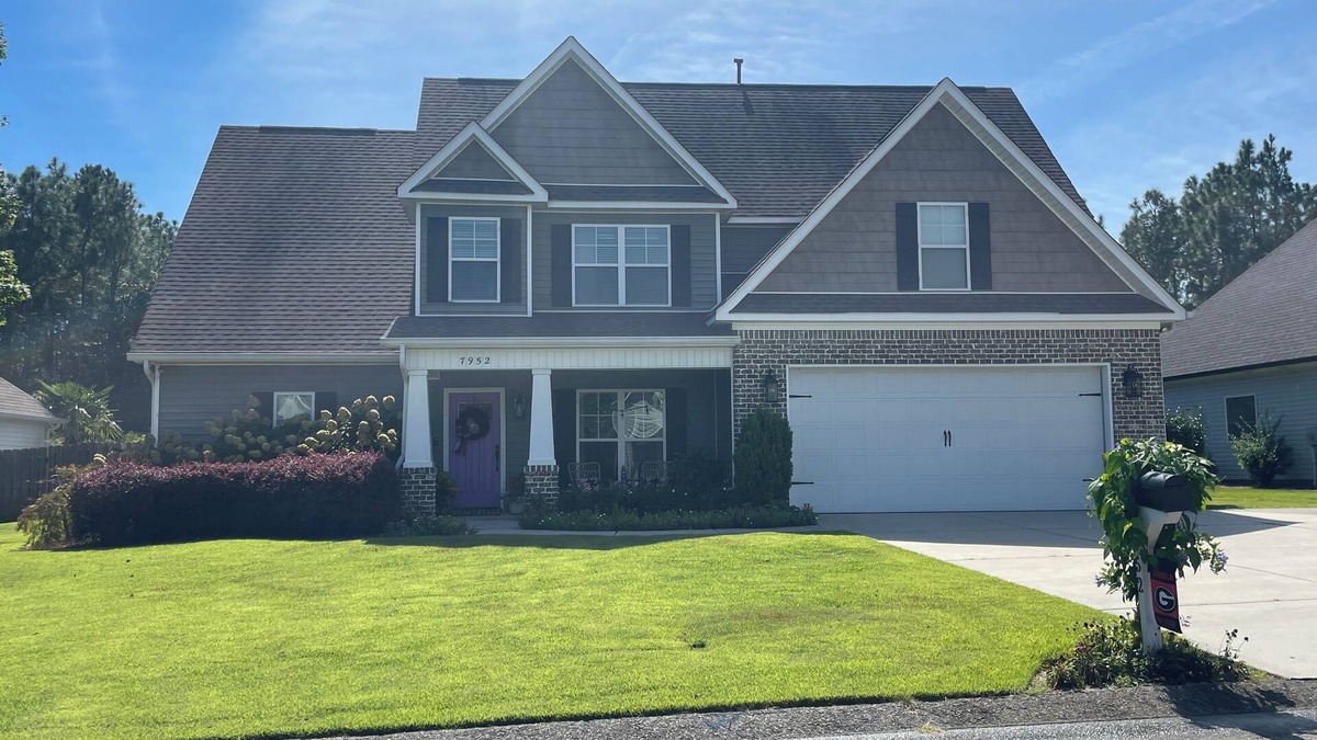Bath House | Master's Rental: 4-bedroom house with WiFi and AC in enjoyable North Augusta