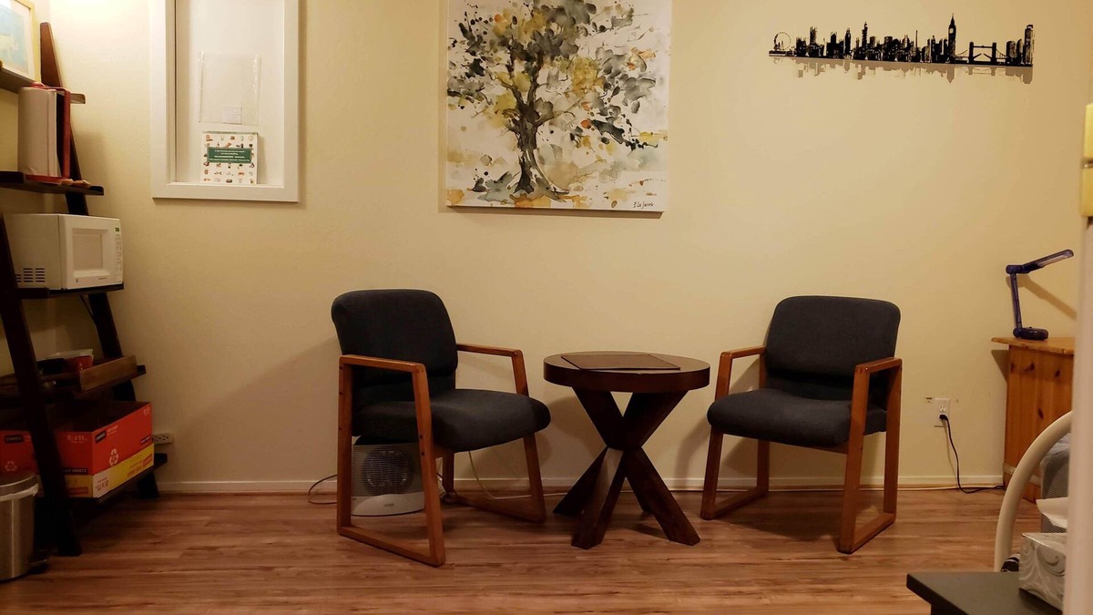 Mount Davidson House | Master Suite with Private Bathroom in Beautiful Storybook Neighborhood